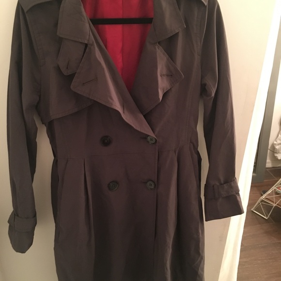 Coat - Picture 4 of 4